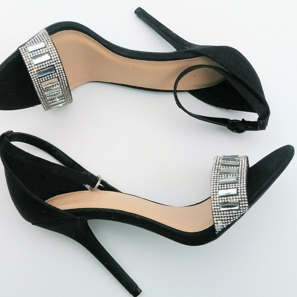 ankle strap heels - Picture 7 of 16